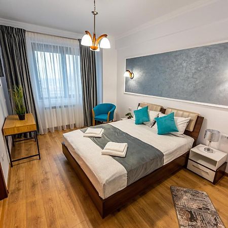 Sunrise Mamaia Appartement Buitenkant foto