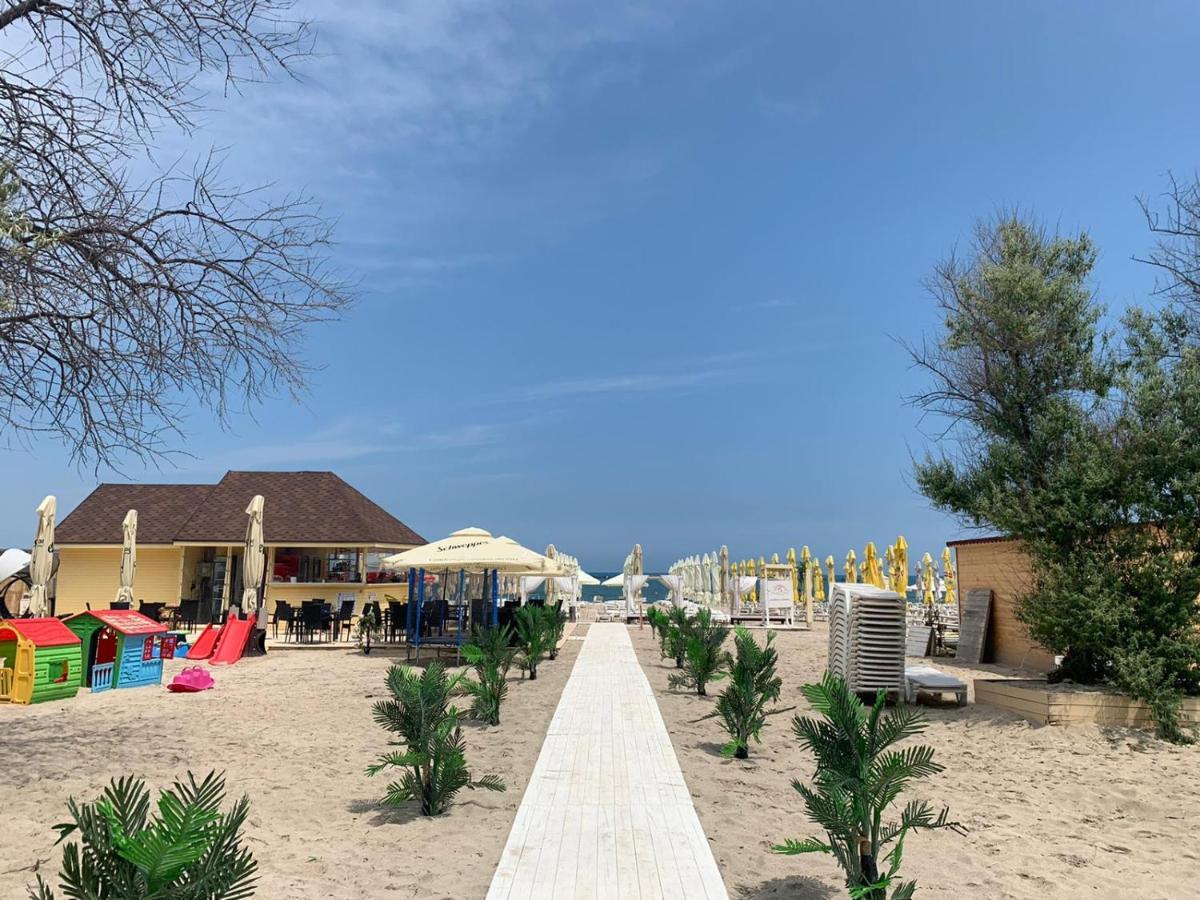 Sunrise Mamaia Appartement Buitenkant foto